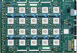 Матрицы Altera Stratix III стали основой самой большой платы для макетирования ASIC